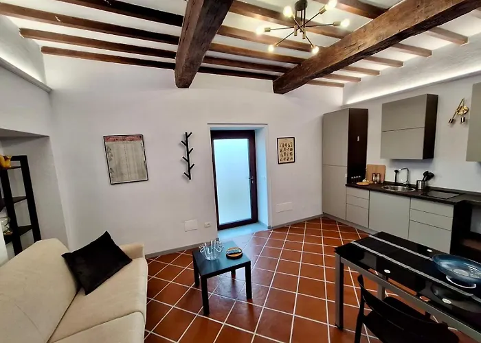 Апартаменты Casa Fioroni Langhe *