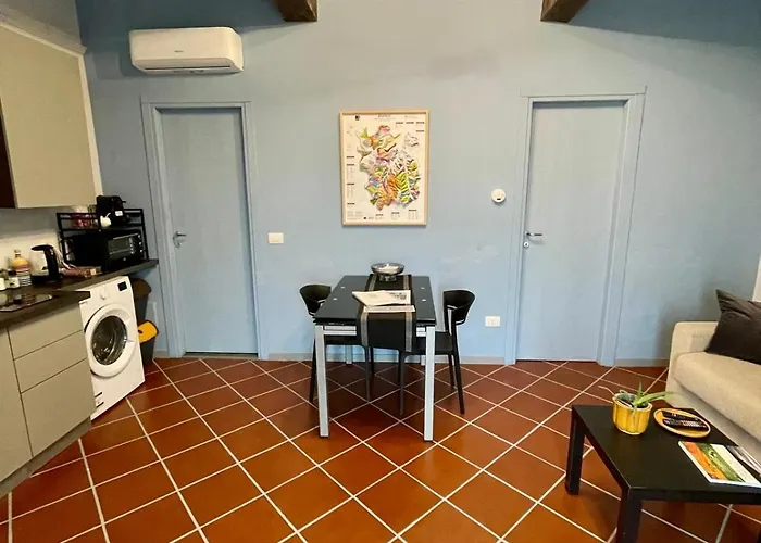 Casa Fioroni Langhe * Ла Морра